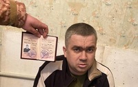 Бойцы ВСУ взяли в плен высокопоставленного офицера РФ в трусах и носках ВСУ