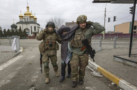 Украина: В ходе российского нападения гибнут бегущие от боевых действий мирные жители