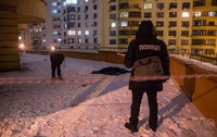 В Киеве с 24-го этажа выбросился мужчина